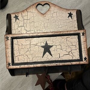 Primitive Mail Holder Decor